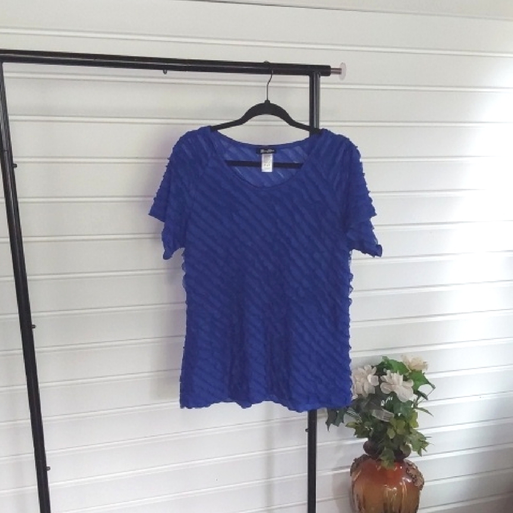 Brittany Black Royal Blue Textured Short Sleeve Ruffled Top Size Large